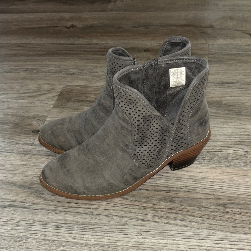 Stylish Gray Ankle Boots